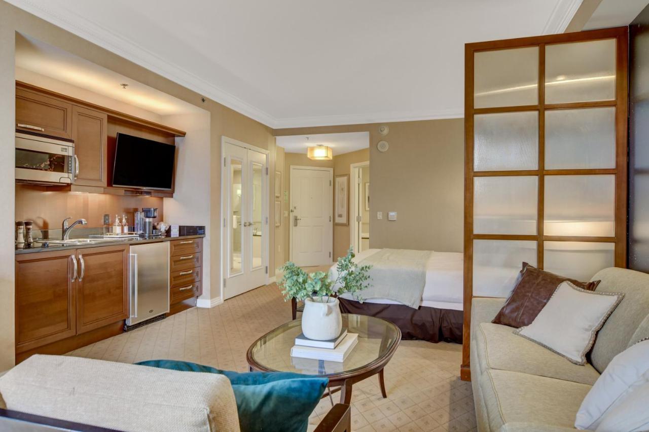 Balcony Full Strip View Suite Mgm Signature Free Valet Las Vegas Eksteriør bilde