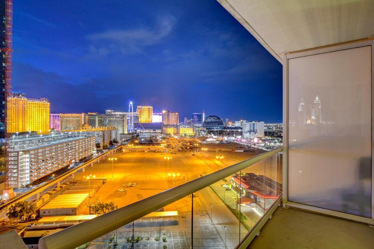 Balcony Full Strip View Suite Mgm Signature Free Valet Las Vegas Eksteriør bilde