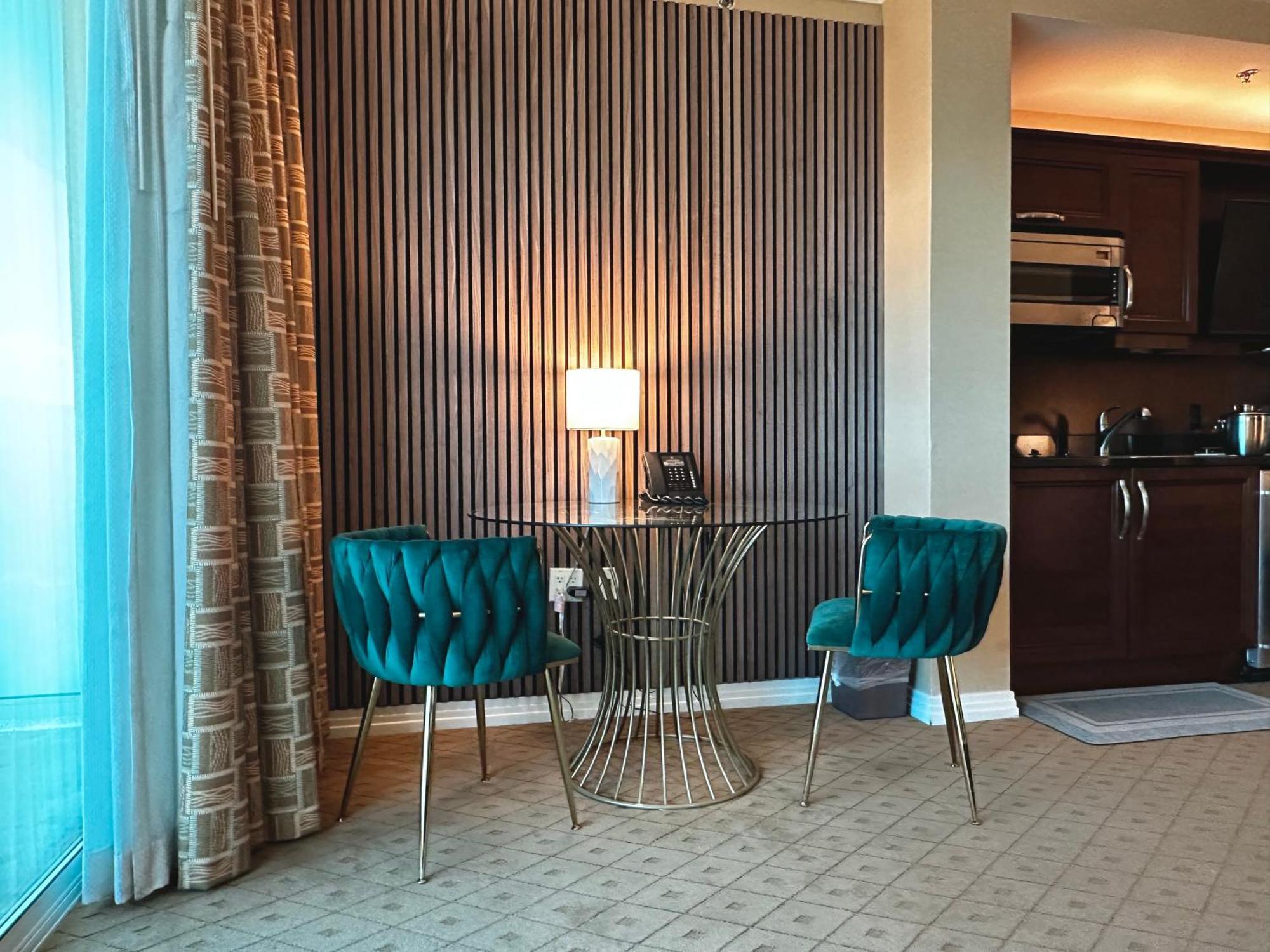 Balcony Full Strip View Suite Mgm Signature Free Valet Las Vegas Eksteriør bilde