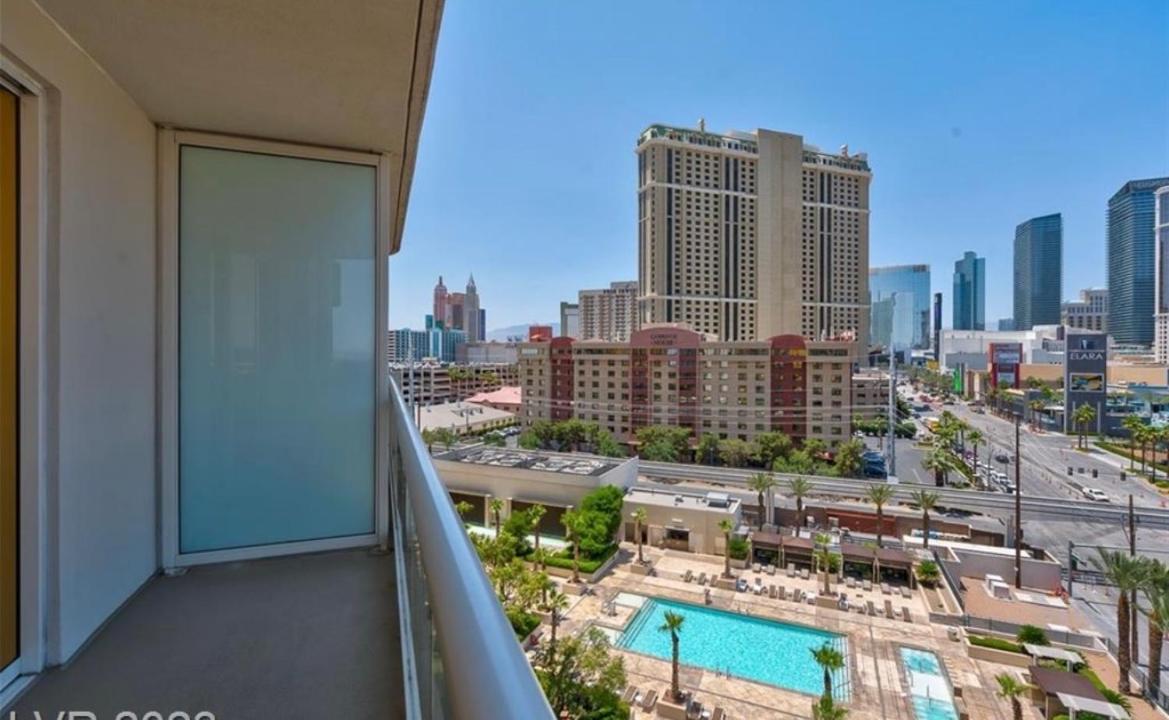 Balcony Full Strip View Suite Mgm Signature Free Valet Las Vegas Eksteriør bilde